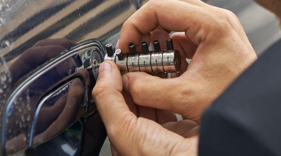 Expert tile roof repair services in Folsom, NM